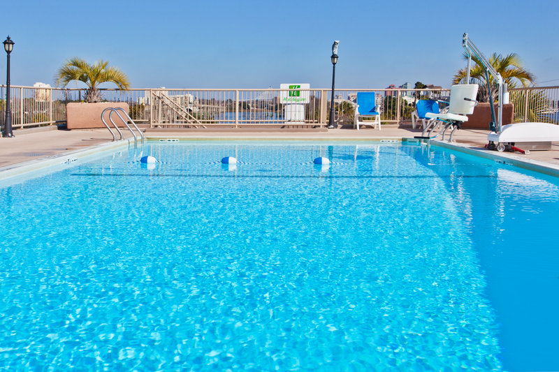 Holiday Inn CHARLESTON-RIVERVIEW - Charleston, SC