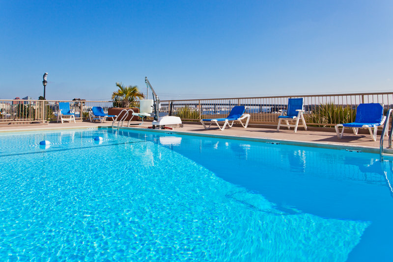 Holiday Inn CHARLESTON-RIVERVIEW - Charleston, SC