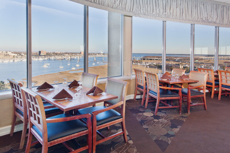 Holiday Inn CHARLESTON-RIVERVIEW - Charleston, SC
