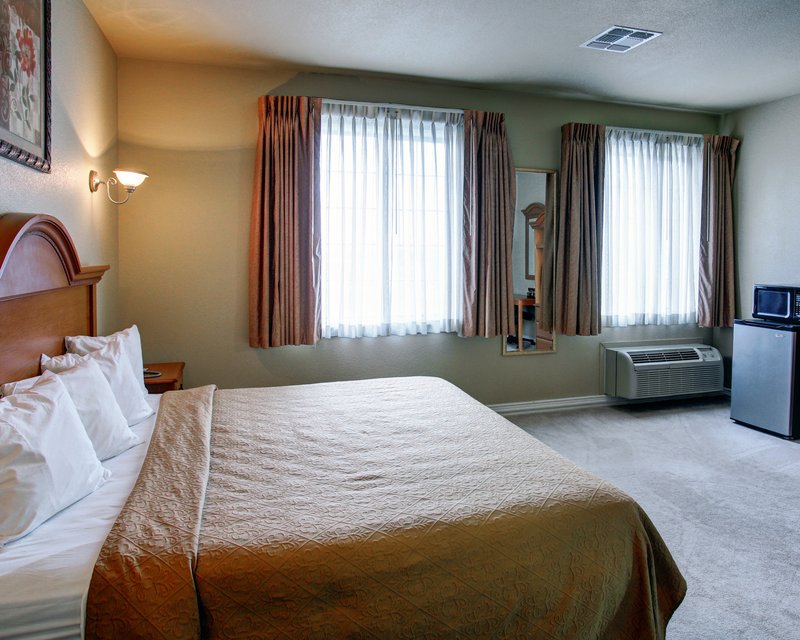 Days Inn New Braunfels - New Braunfels, TX
