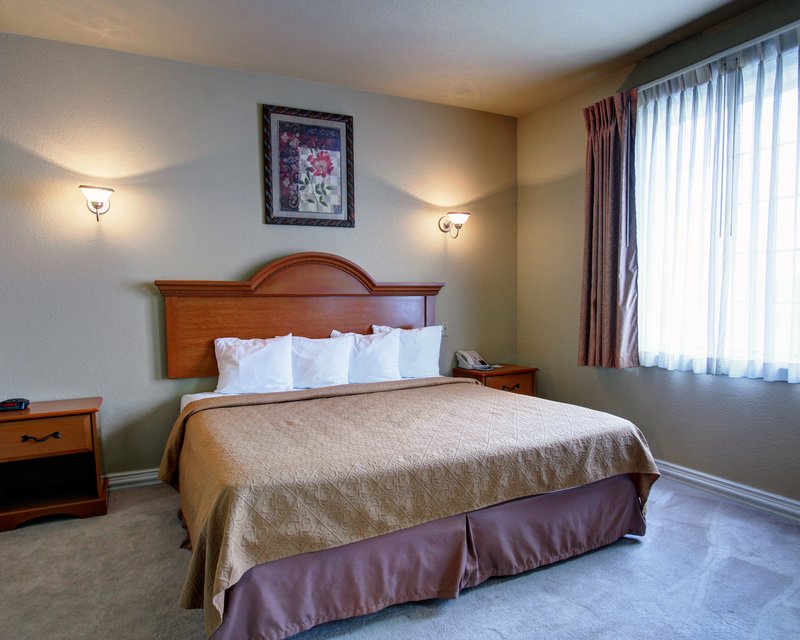Days Inn New Braunfels - New Braunfels, TX
