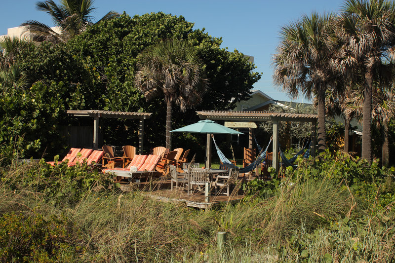 Beach Place Guesthouses - Cocoa Beach, FL