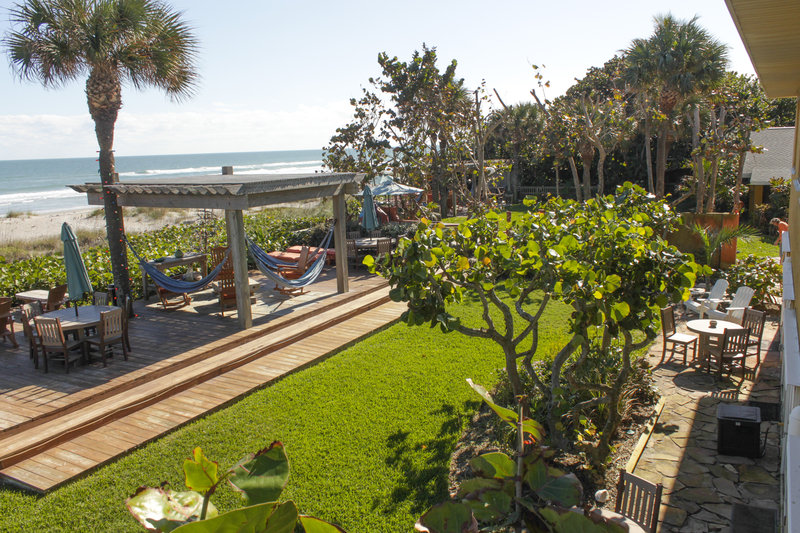 Beach Place Guesthouses - Cocoa Beach, FL