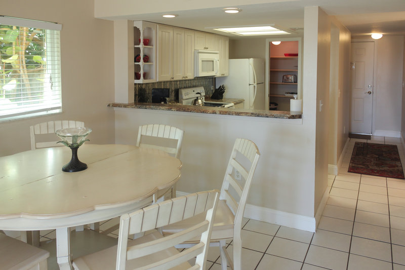 Beach Place Guesthouses - Cocoa Beach, FL