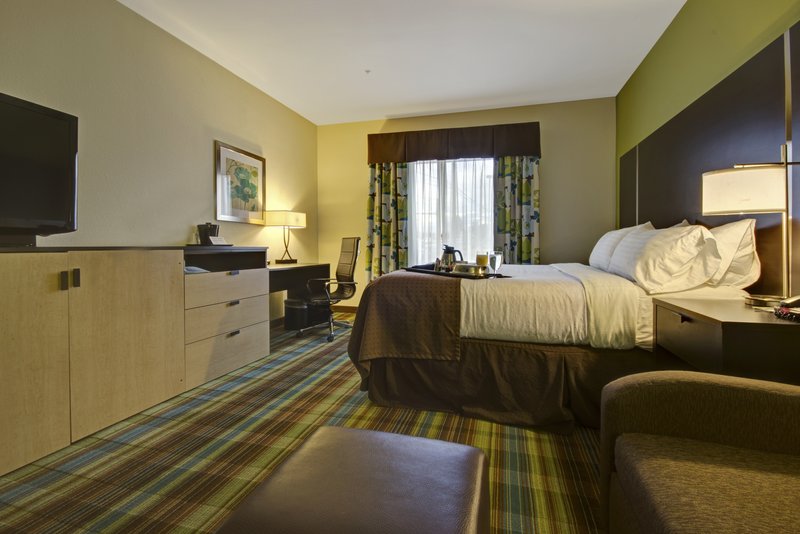 Holiday Inn CHRISTIANSBURG BLACKSBURG - Christiansburg, VA