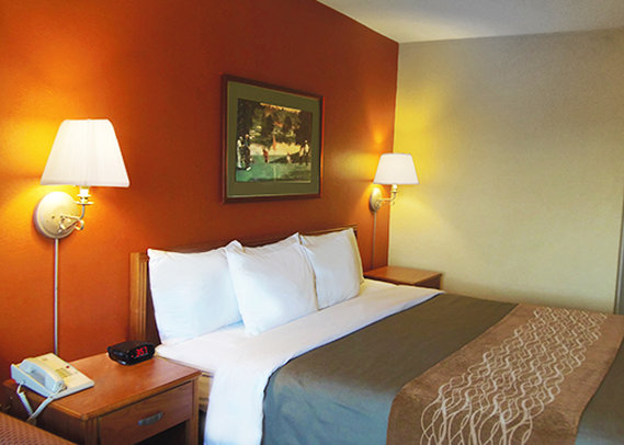 Comfort Inn - South Forest Beach - Hilton Head Island, SC