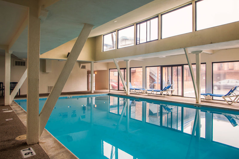 Rodeway Inn - Lyons, IL