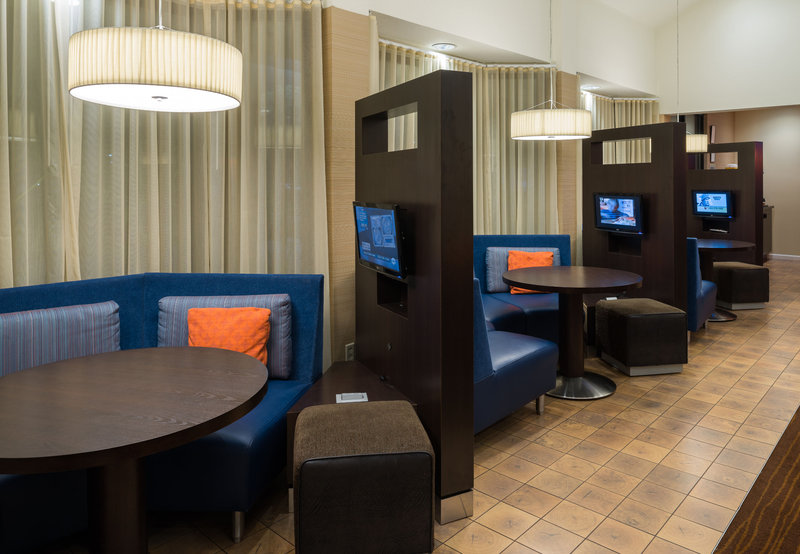 Courtyard By Marriott Vacaville - Vacaville, CA