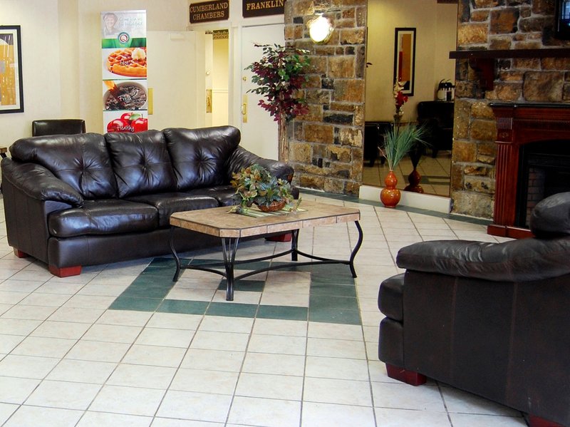 Quality Inn & Suites - Chambersburg, PA