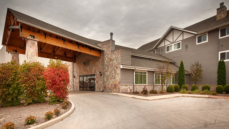Best Western Plus-Timber Creek - Sandwich, IL