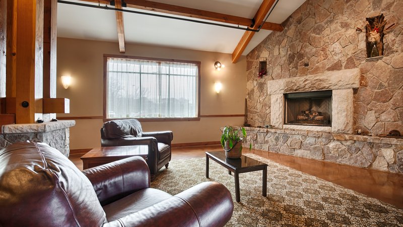 Best Western Plus-Timber Creek - Sandwich, IL