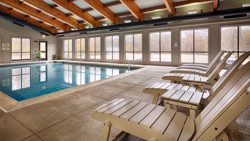 Best Western Plus-Timber Creek - Sandwich, IL