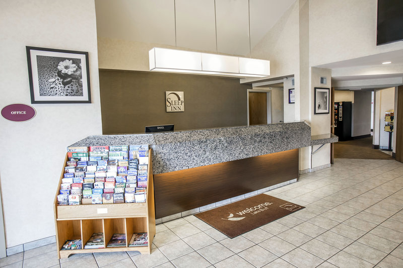 Sleep Inn - Lake Bluff, IL