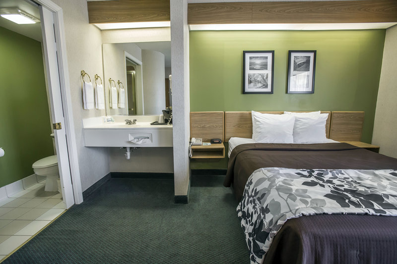 Sleep Inn - Lake Bluff, IL