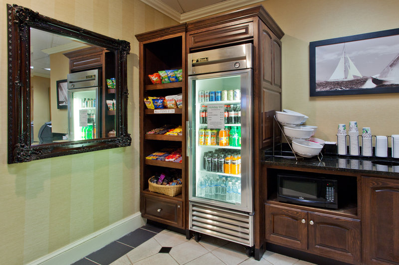 Holiday Inn CHARLESTON-RIVERVIEW - Charleston, SC