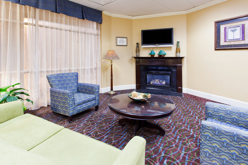 Holiday Inn CHARLESTON-RIVERVIEW - Charleston, SC