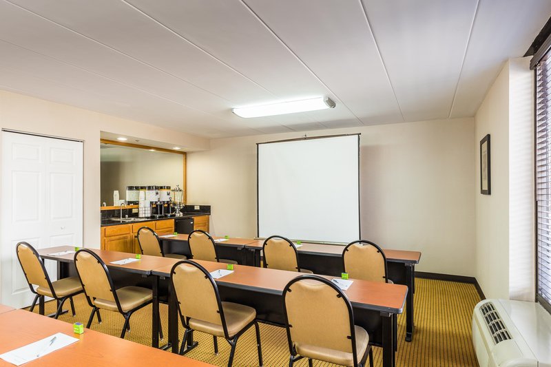 Hampton Inn Chicago/Westchester (Oak Brook) - Westchester, IL
