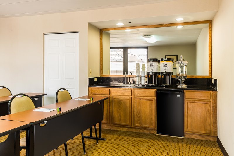 Hampton Inn Chicago/Westchester (Oak Brook) - Westchester, IL