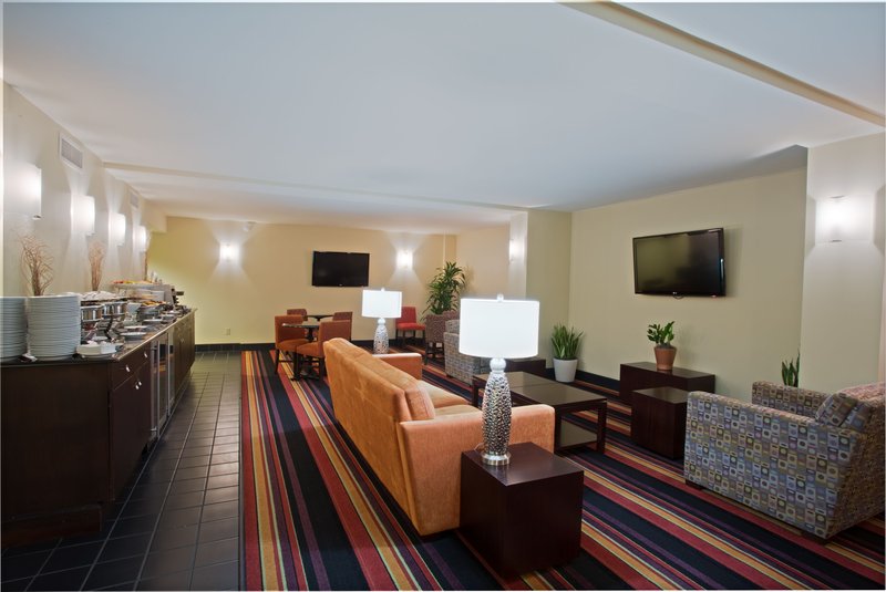 Crowne Plaza NEW ORLEANS-AIRPORT - Kenner, LA