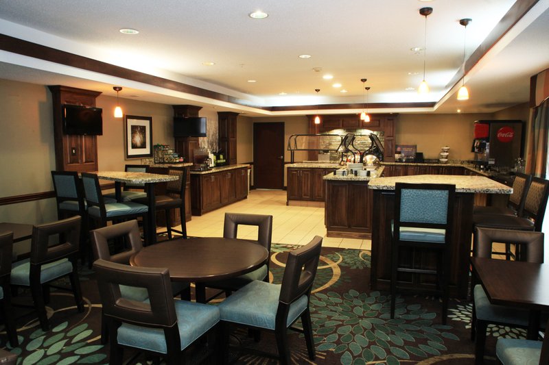 Staybridge Suites-Columbia-Hwy - Columbia, MO