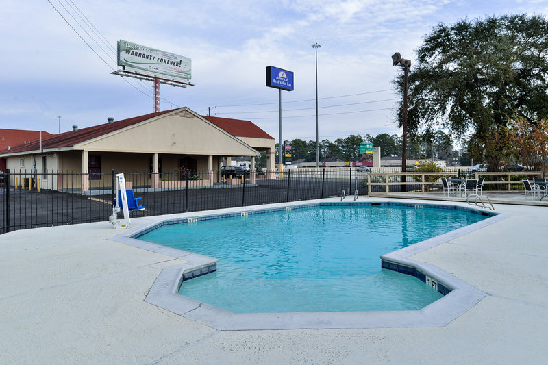 Americas Best Value Inn - Conroe, TX