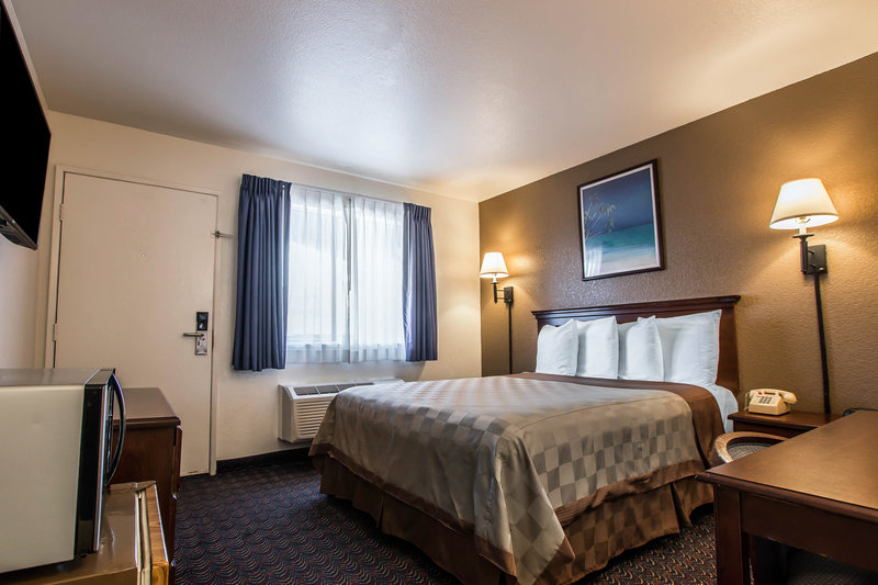 Rodeway Inn - San Ysidro, CA