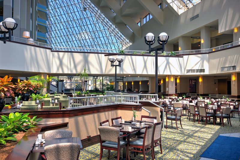 Crowne Plaza ST. LOUIS AIRPORT - Bridgeton, MO