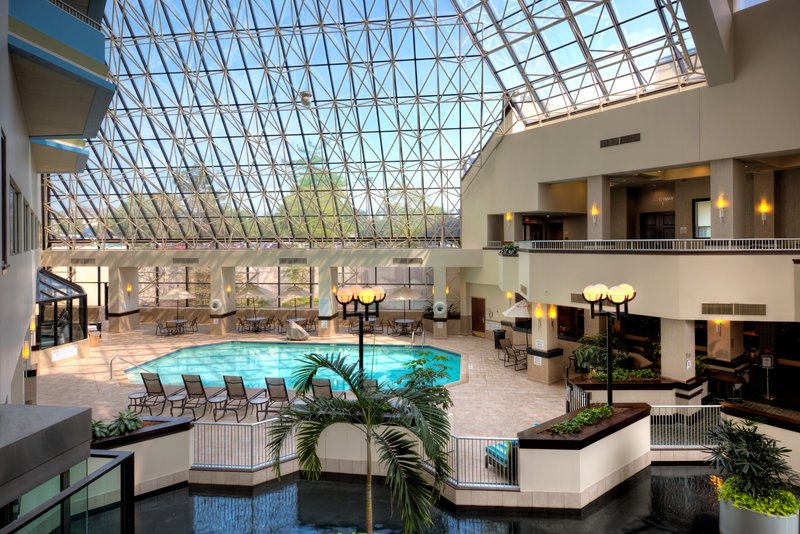 Crowne Plaza ST. LOUIS AIRPORT - Bridgeton, MO