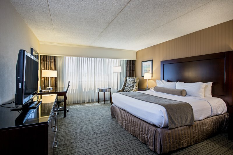 Crowne Plaza ST. LOUIS AIRPORT - Bridgeton, MO