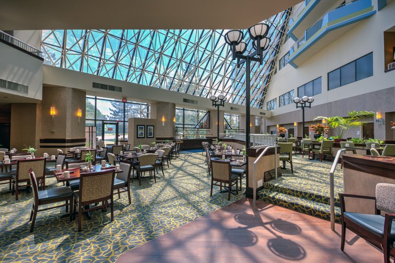 Crowne Plaza ST. LOUIS AIRPORT - Bridgeton, MO