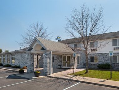 Days Inn - Imlay City, MI