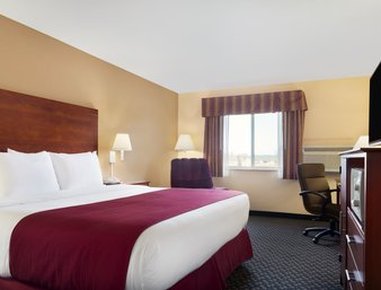 Days Inn - Imlay City, MI