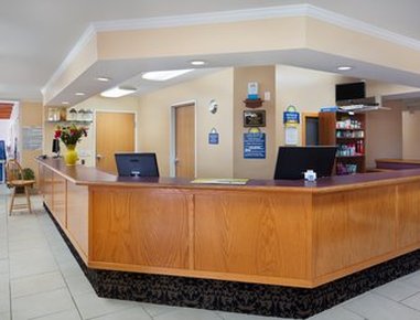 Days Inn - Imlay City, MI