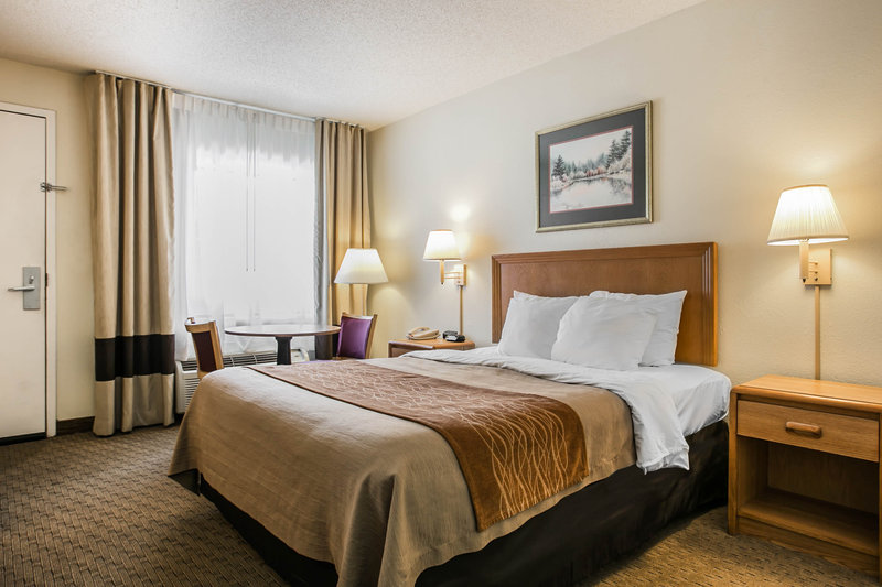 Comfort Inn - Saint George, SC