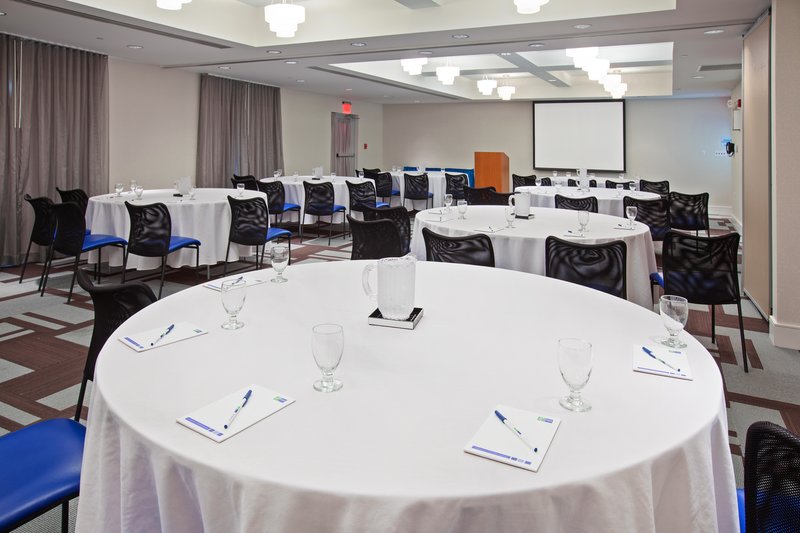 Holiday Inn Express FISHERS - Fishers, IN