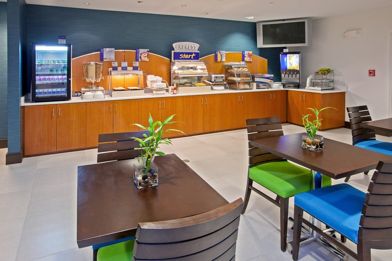 Holiday Inn Express FISHERS - Fishers, IN