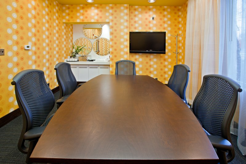Holiday Inn Express FISHERS - Fishers, IN