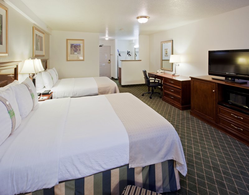 Holiday Inn REDDING - Redding, CA