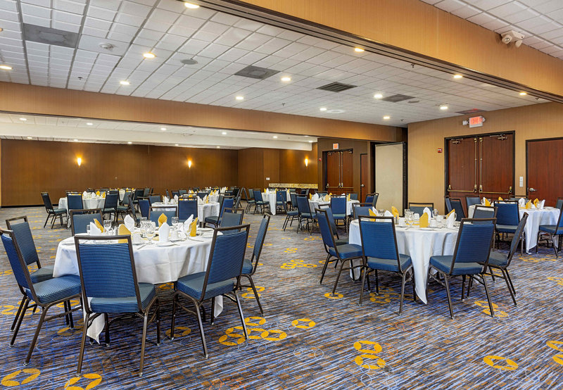 Courtyard By Marriott Fairfield Napa Valley Area - Fairfield, CA