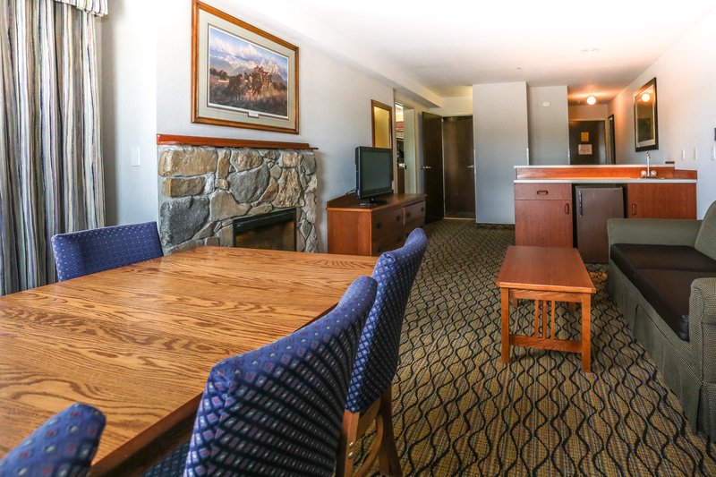 West Yellowstone Conference Hotel - West Yellowstone, MT