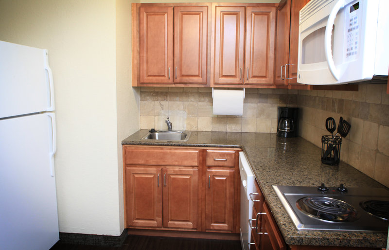Staybridge Suites-Columbia-Hwy - Columbia, MO