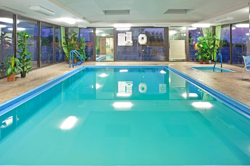 Holiday Inn - Muskegon, MI