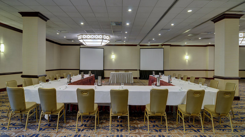 Holiday Inn NATIONAL AIRPORT/CRYSTAL CITY - Arlington, VA