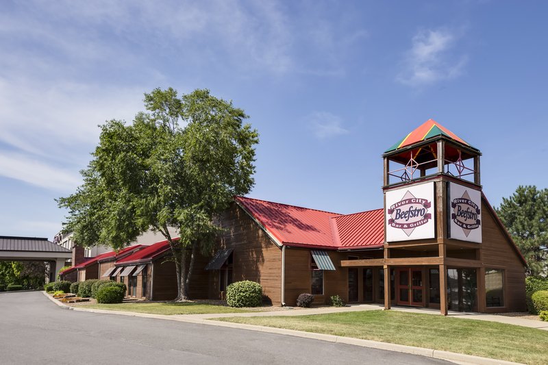 Holiday Inn - Coralville, IA