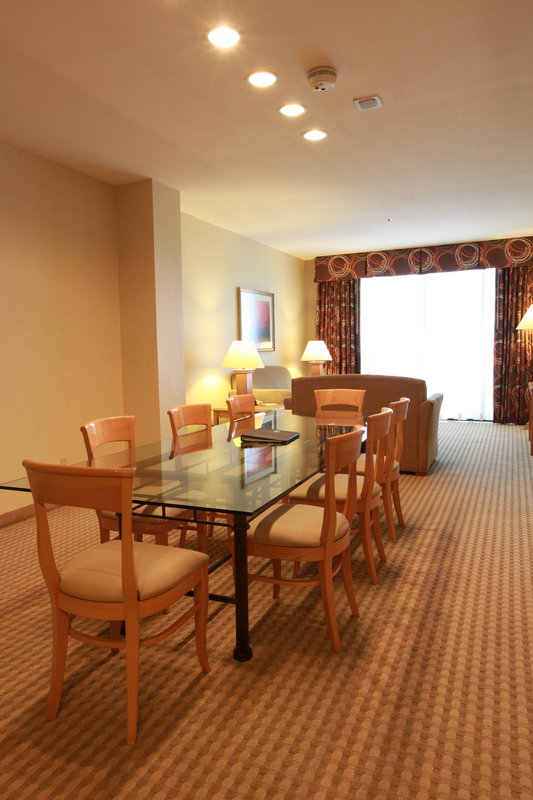 Doubletree Suites By Hilton Hotel McAllen - McAllen, TX