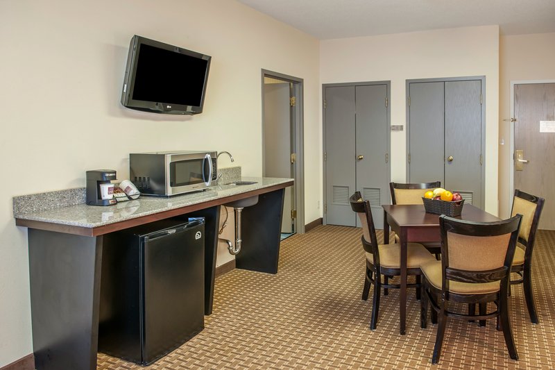 Comfort Suites - Marion, IN