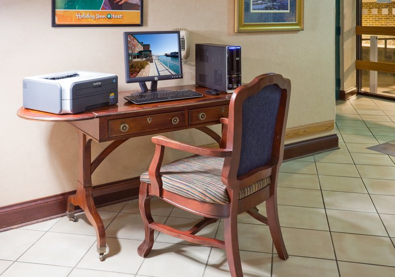 Holiday Inn HARBORVIEW - PORT WASHINGTON - Port Washington, WI