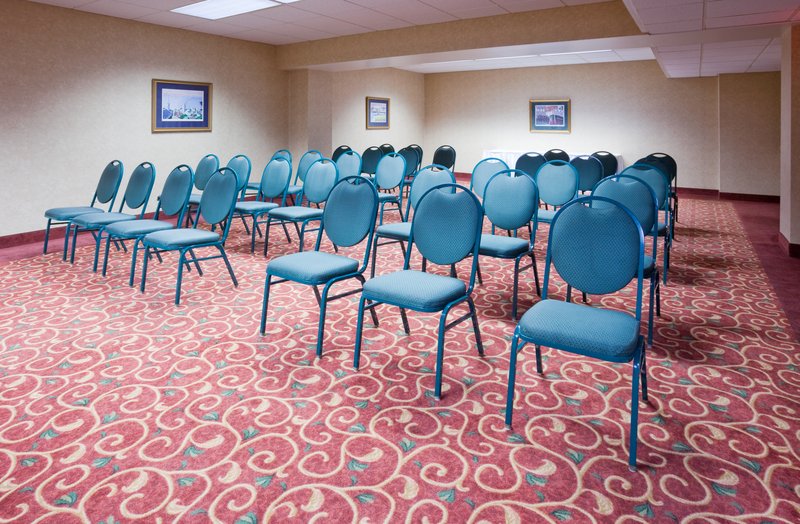 Holiday Inn HARBORVIEW - PORT WASHINGTON - Port Washington, WI