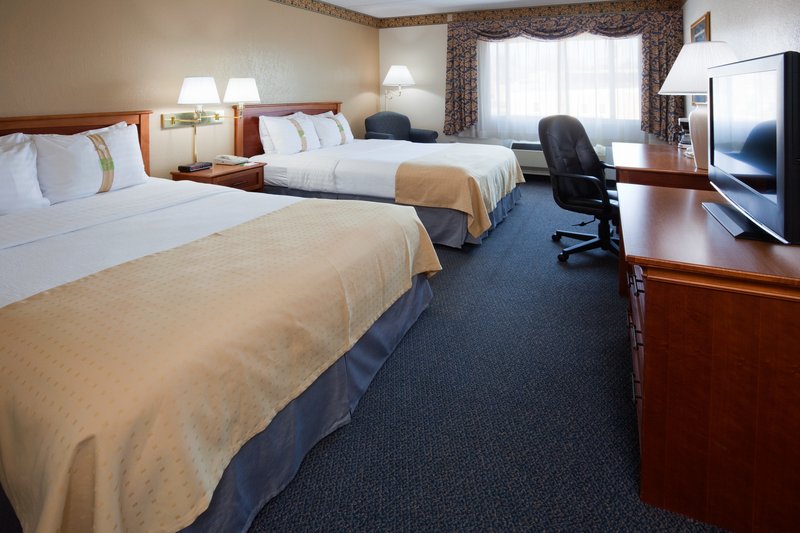 Holiday Inn HARBORVIEW - PORT WASHINGTON - Port Washington, WI