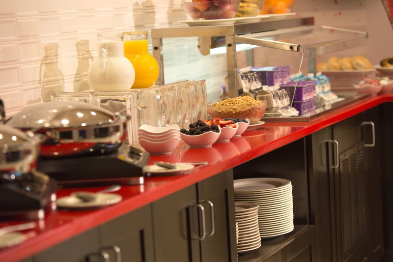 Holiday Inn NATIONAL AIRPORT/CRYSTAL CITY - Arlington, VA